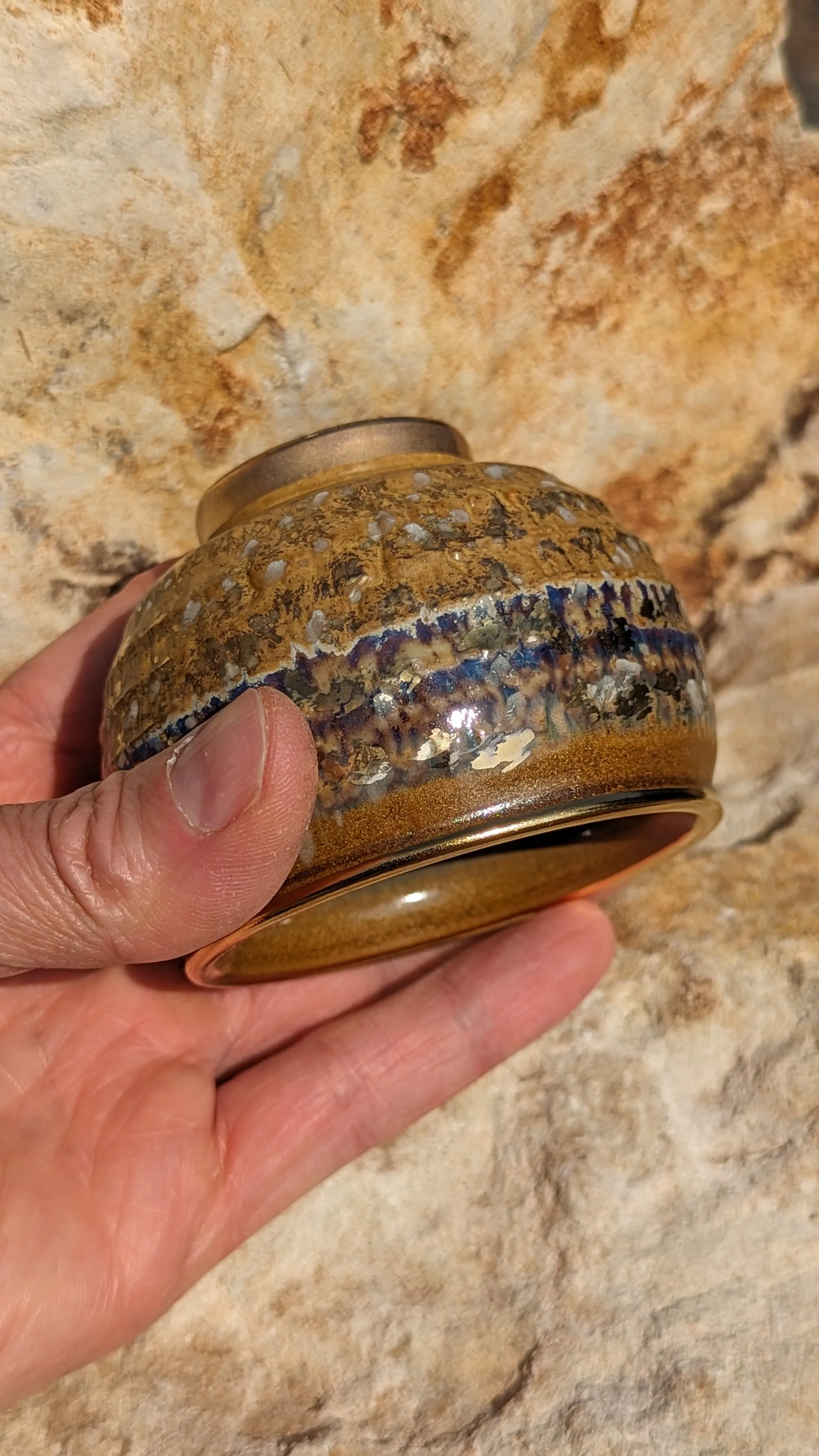 Gold Flecks Sparkle and Swirl Tea Cup