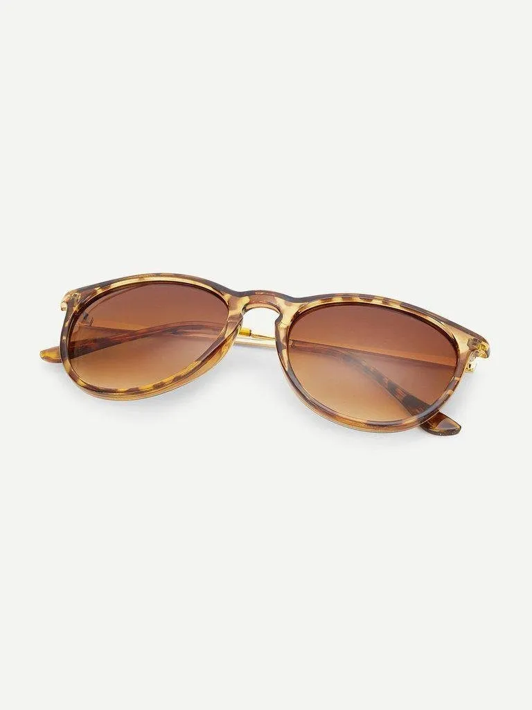 Leopard Frame Flat Lens Sunglasses