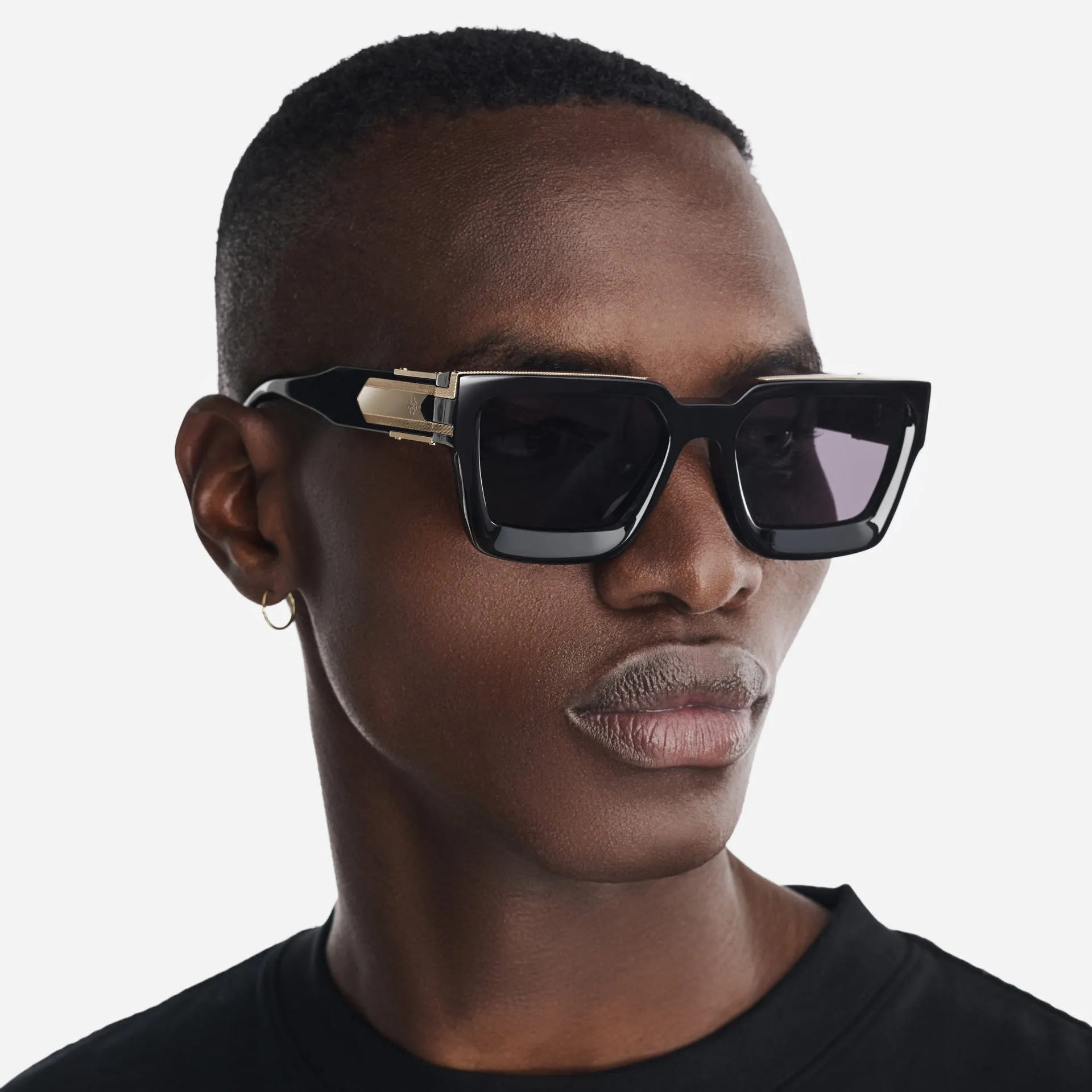 Sunglasses / Baller - Gold